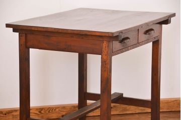 レトロ家具　アンティーク 古い栓材のレトロな平机(テーブル・デスク)