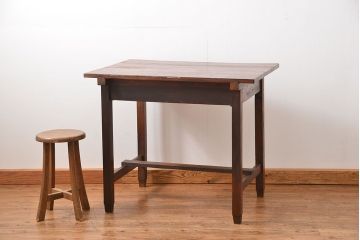 レトロ家具　アンティーク 古い栓材のレトロな平机(テーブル・デスク)