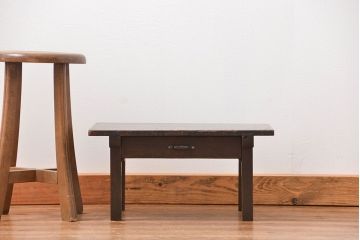 アンティーク家具　和製アンティーク 小さな引き出し付きテーブル(机)