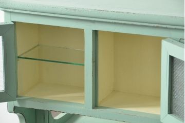 アンティーク家具　アンティークペイント ガラスの取っ手のデンタルキャビネット(デンタルケース、ケビント、ガラスケース)