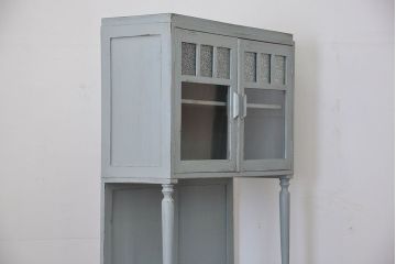アンティーク家具　アンティークペイント　かわいいカップボード(食器棚、収納棚)