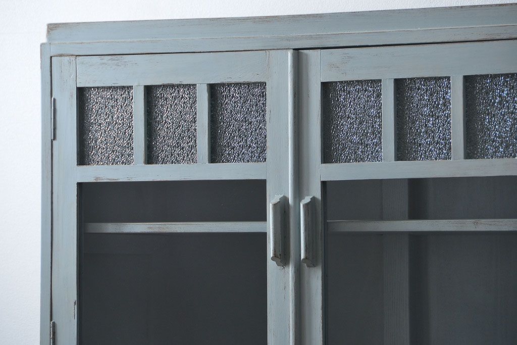 アンティーク家具　アンティークペイント　かわいいカップボード(食器棚、収納棚)