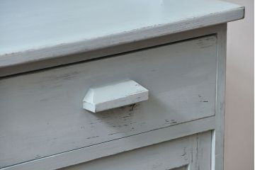 アンティーク家具　アンティークペイント　かわいいカップボード(食器棚、収納棚)