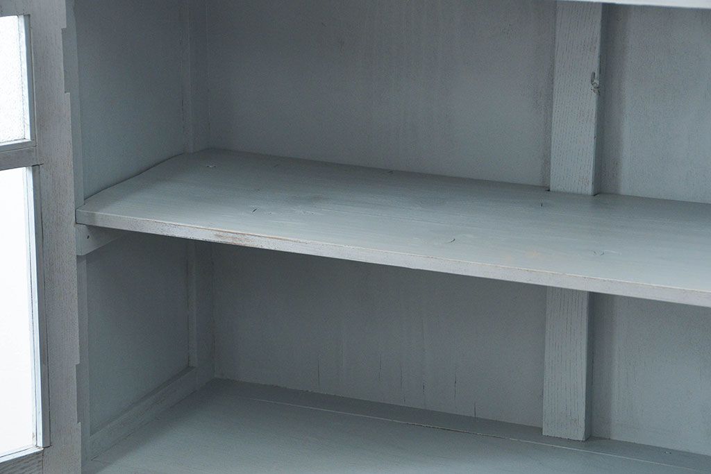 アンティーク家具　アンティークペイント　かわいいカップボード(食器棚、収納棚)