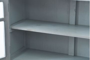 アンティーク家具　アンティークペイント　かわいいカップボード(食器棚、収納棚)