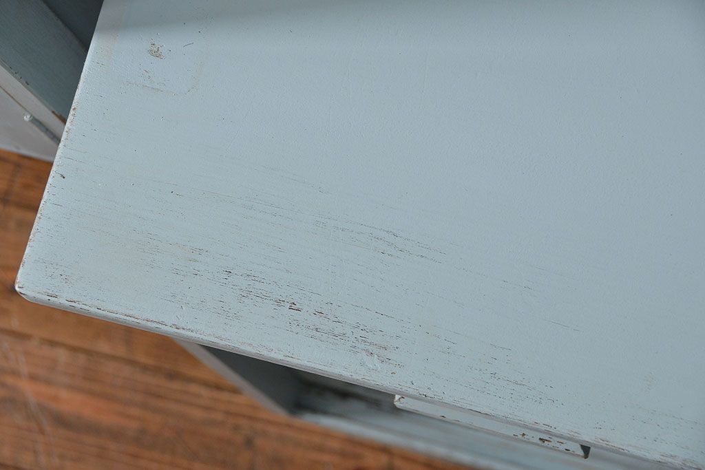 アンティーク家具　アンティークペイント　かわいいカップボード(食器棚、収納棚)