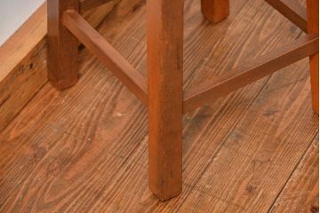 アンティーク家具　アンティーク 古いナラ材の角スツール(イス、椅子)