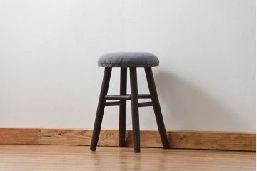 アンティーク家具　アンティーク 古い栗材のかわいい丸スツール(椅子、イス)　