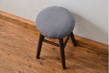 アンティーク家具　アンティーク 古い栗材のかわいい丸スツール(椅子、イス)　