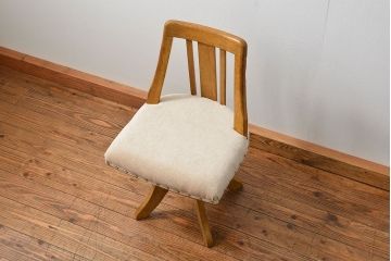 レトロ家具　昭和レトロ 古いナラ材のかわいい回転イス(椅子、イス)