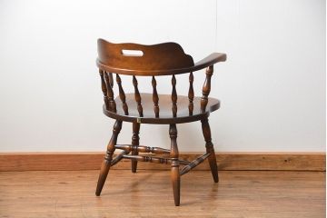 中古 飛騨産業キツツキマーク アームチェア(ダイニングチェア、椅子、イス)　