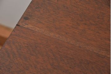 アンティーク家具　アンティーク 小振りな引き出し付きサイドテーブル(机)　