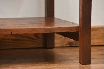 アンティーク家具　アンティーク 小振りな引き出し付きサイドテーブル(机)　