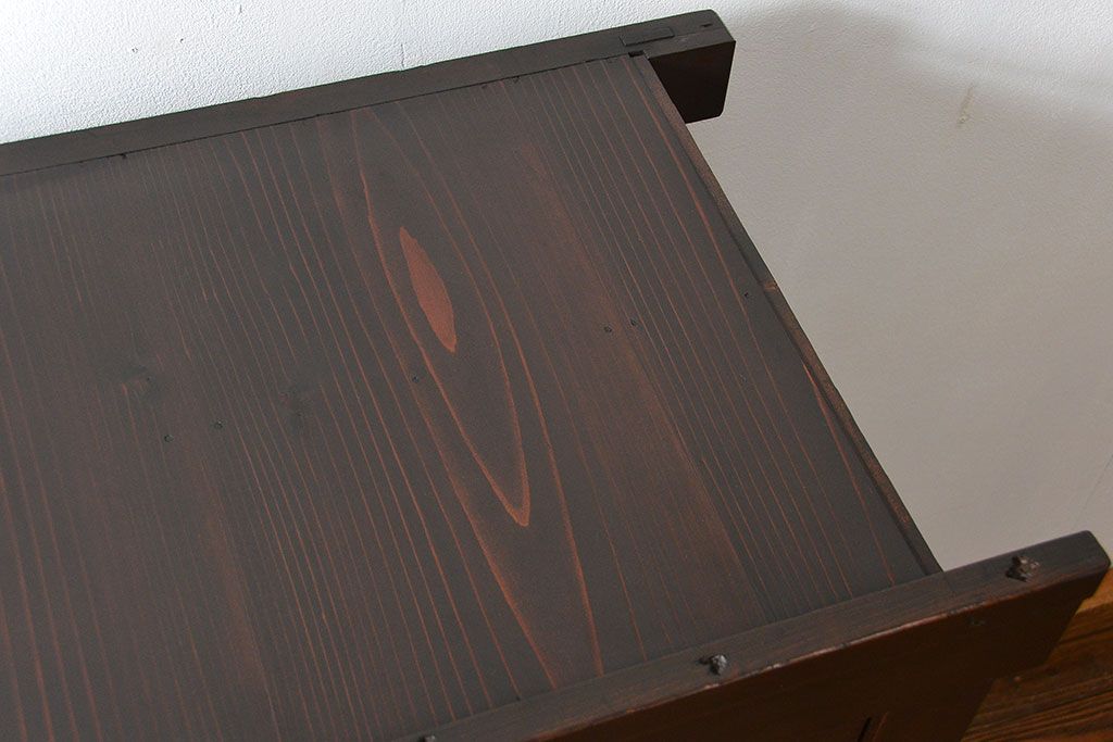 アンティーク家具　古民具・骨董 希少なサイズ 小振りな水屋箪笥収納棚(ガラスケース、本箱、食器棚)