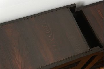 アンティーク家具　アンティーク モダンな結霜ガラス 四尺水屋箪笥(食器棚、収納棚、キャビネット)