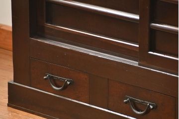 アンティーク家具　アンティーク 重厚な四尺水屋箪笥サイドボード(1)(食器棚、収納棚)