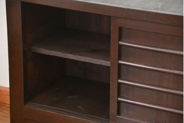 アンティーク家具　アンティーク 重厚な四尺水屋箪笥サイドボード(1)(食器棚、収納棚)