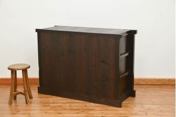 アンティーク家具　アンティーク 重厚な四尺水屋箪笥サイドボード(1)(食器棚、収納棚)