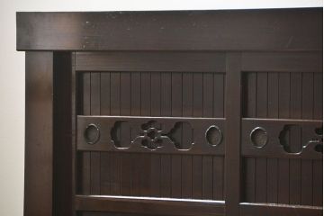 アンティーク家具　和製アンティーク 重厚な四尺水屋箪笥サイドボード(2)(食器棚、収納棚)