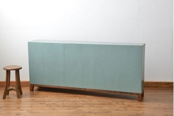 アンティーク家具　アンティークペイント　シンプルな脚付き収納棚(本棚、飾り棚、ガラスケース)