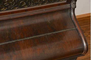 アンティーク雑貨　ジャンク品　かわいいデザインのアンティークオルガン