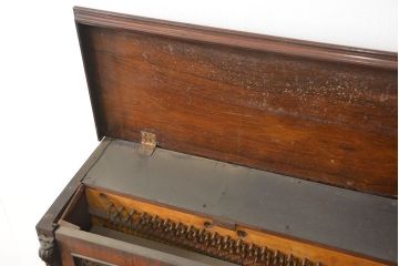 アンティーク雑貨　ジャンク品　かわいいデザインのアンティークオルガン