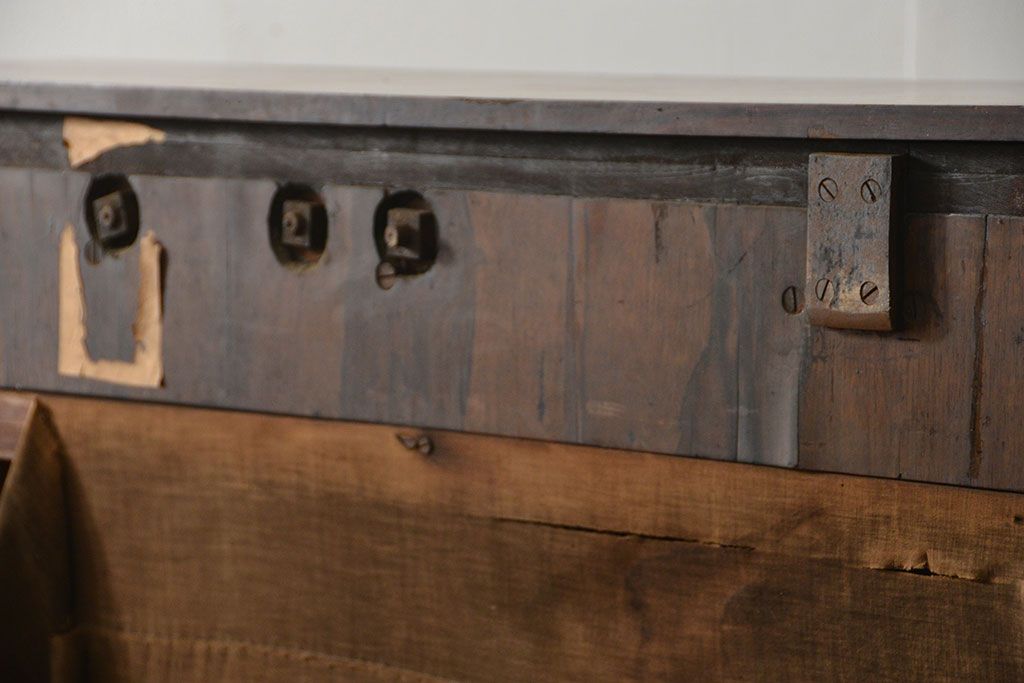 アンティーク雑貨　ジャンク品　かわいいデザインのアンティークオルガン