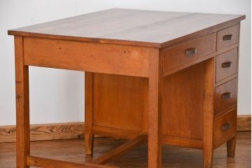 レトロ家具　昭和レトロ 古い木のアンティーク片袖机(テーブル、デスク、在宅ワーク、在宅用)