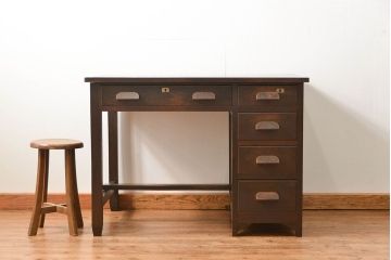 アンティーク家具　アンティーク 古いナラ材の重厚な片袖机(テーブル、デスク、在宅ワーク、在宅用、作業台)