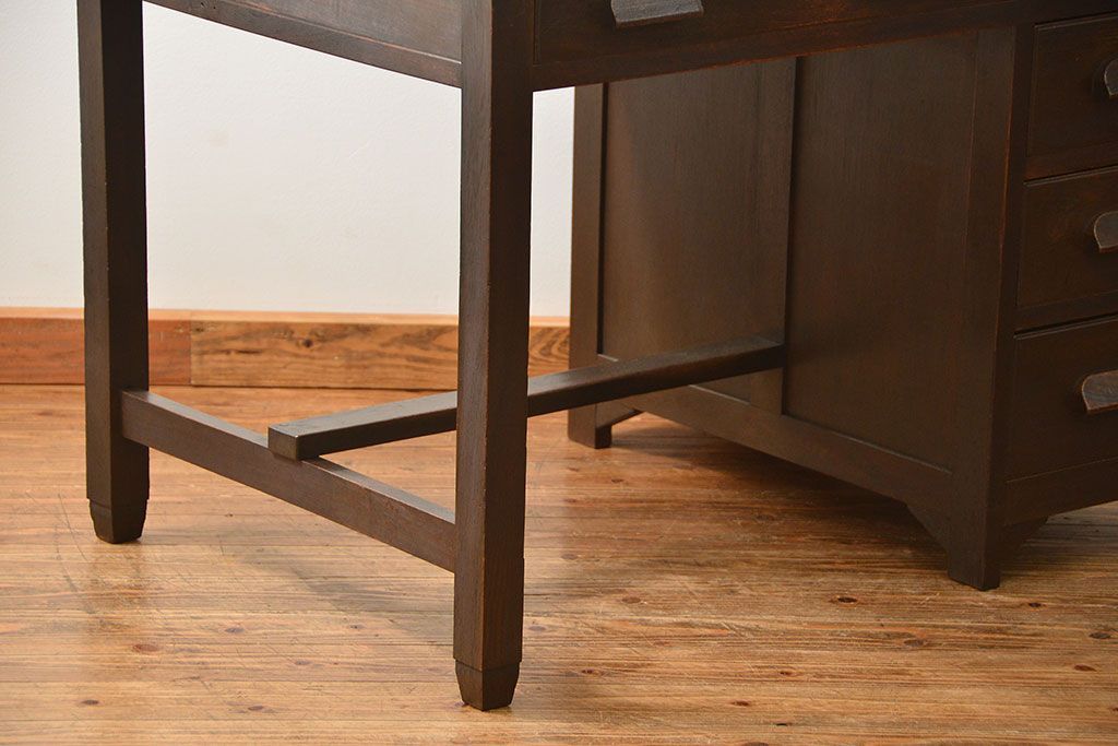 アンティーク家具　アンティーク 古いナラ材の重厚な片袖机(テーブル、デスク、在宅ワーク、在宅用、作業台)