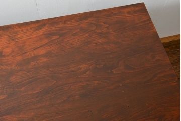 レトロ家具　アンティーク レトロなデザインの両袖机(テーブル、デスク、在宅ワーク、在宅用、作業台)