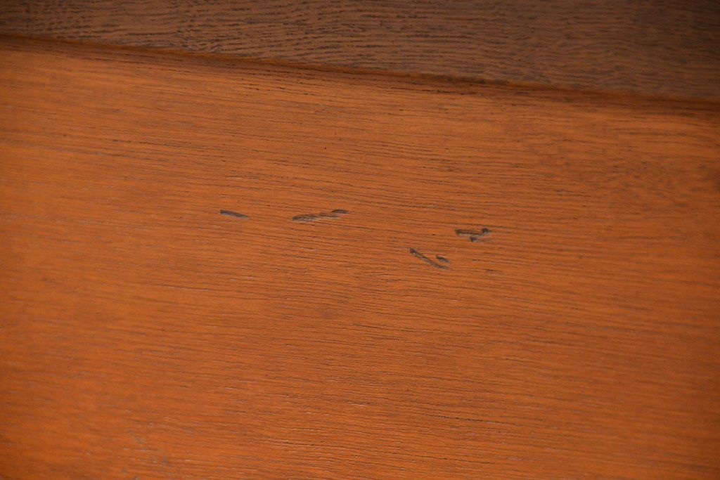 レトロ家具　アンティーク レトロな横長カウンターテーブル(机、作業台)