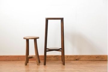 アンティーク雑貨　アンティーク 古いナラ材のモダンな花台(サイドテーブル)