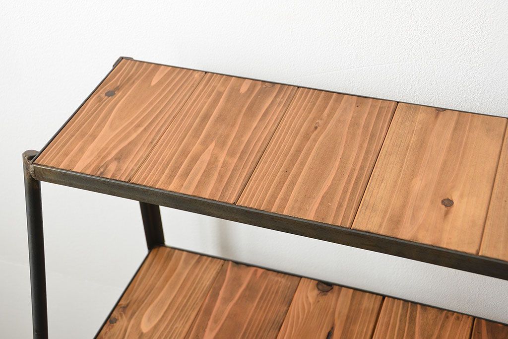 ラフジュオリジナル 素敵に飾れる!台形アイアンラック【小】(飾り棚・陳列棚)