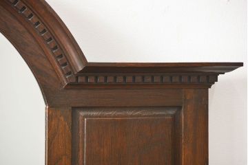 アンティーク家具　イギリスアンティーク 　オーク材の美しいミラーチェスト(サイドボード、ドレッシングチェスト)