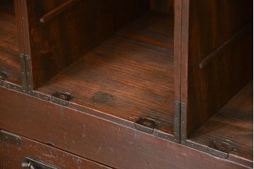和製アンティーク　古民具・骨董　特別注文造り　大きな商屋の特大関西帳場箪笥(水屋箪笥、収納棚、戸棚、店舗什器)
