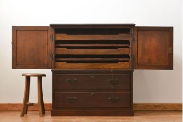 アンティーク家具　アンティーク 象嵌入りの上質な二段重ね衣装盆付きチェスト(箪笥、タンス、たんす)