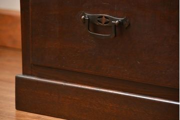 アンティーク家具　アンティーク 象嵌入りの上質な二段重ね衣装盆付きチェスト(箪笥、タンス、たんす)