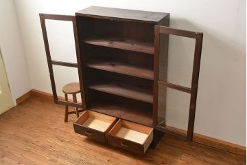 レトロ家具　昭和レトロ 大振りな本箱(収納棚、ブックケース)