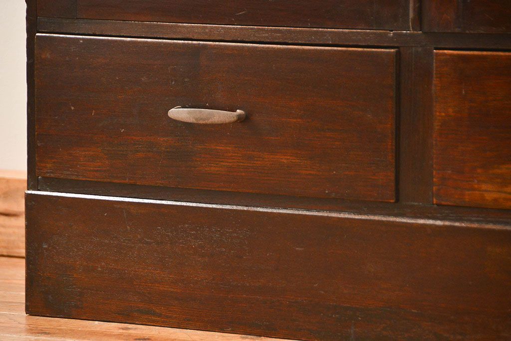 レトロ家具　昭和レトロ 大振りな本箱(収納棚、ブックケース)