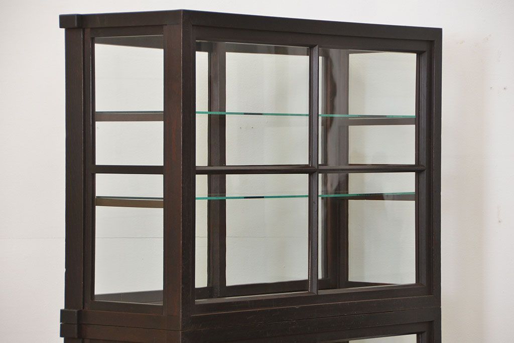 アンティーク家具　アンティーク 希少なデザインの2段重ね5面ガラスケース(ショーケース、収納棚、陳列棚)