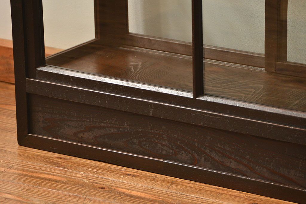 アンティーク家具　アンティーク 希少なデザインの2段重ね5面ガラスケース(ショーケース、収納棚、陳列棚)