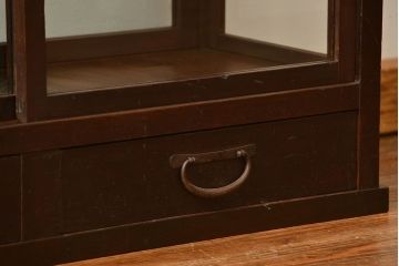 アンティーク家具　アンティーク 希少なデザインの2段重ね5面ガラスケース(ショーケース、収納棚、陳列棚)