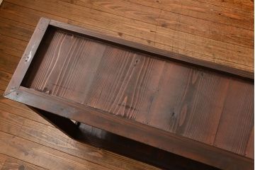 アンティーク家具　アンティーク 味わい深い二段重ね三面ガラスケース(ショーケース、収納棚、飾り棚、陳列棚)