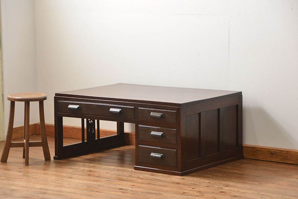 アンティーク家具　アンティーク 古いナラ材の上質で大振りな片袖机(デスク、在宅ワーク、在宅用作業台、テーブル)