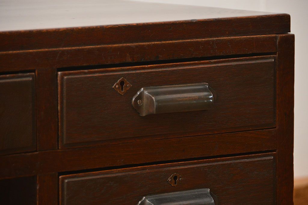 アンティーク家具　アンティーク 古いナラ材の上質で大振りな片袖机(デスク、在宅ワーク、在宅用作業台、テーブル)