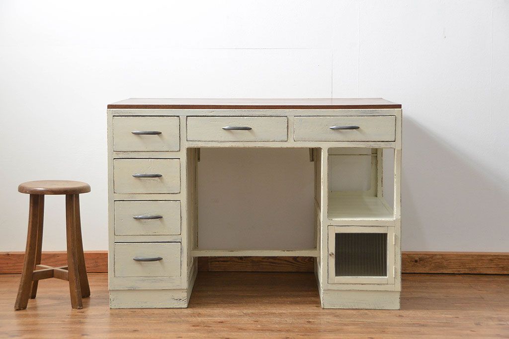 アンティーク家具　アンティークペイント　モールガラスの小窓付き両袖机(テーブル、デスク、在宅ワーク、在宅用、作業台)