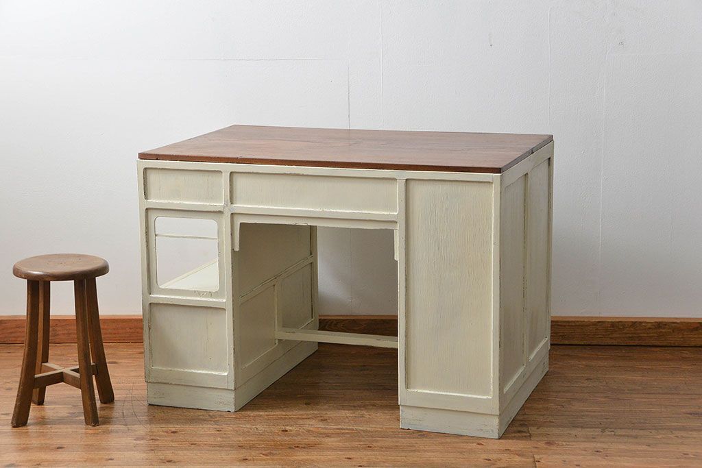 アンティーク家具　アンティークペイント　モールガラスの小窓付き両袖机(テーブル、デスク、在宅ワーク、在宅用、作業台)