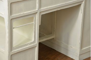 アンティーク家具　アンティークペイント　モールガラスの小窓付き両袖机(テーブル、デスク、在宅ワーク、在宅用、作業台)