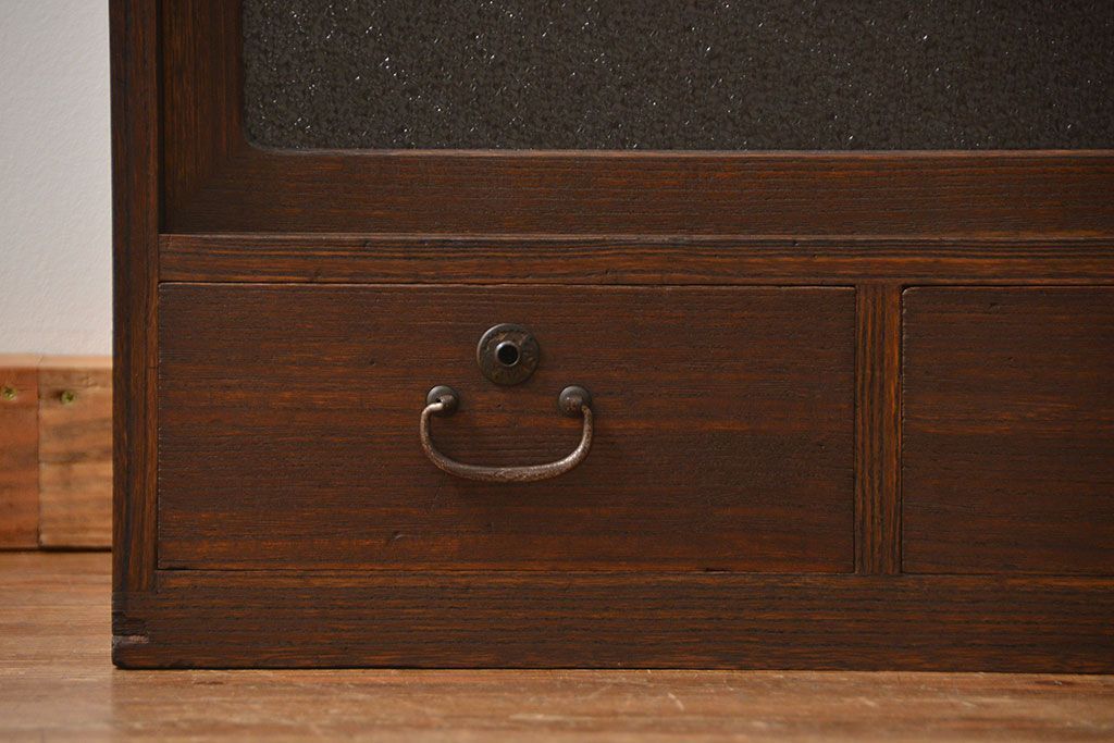 レトロ家具　昭和レトロ ダイヤガラス入りローボード(ローチェスト、TVボード、テレビ台)